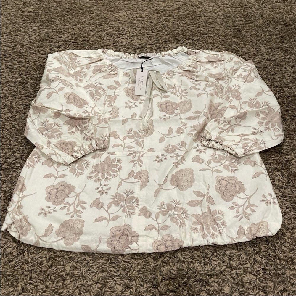 Martha Stewart MWT, the poet blouse size XS